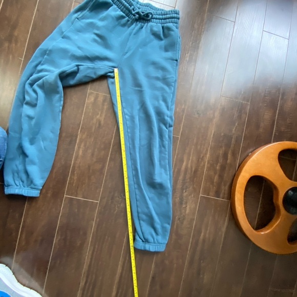 TNA Teal Boyfriend Sweatpants Size Extra Small - Picture 10 of 15